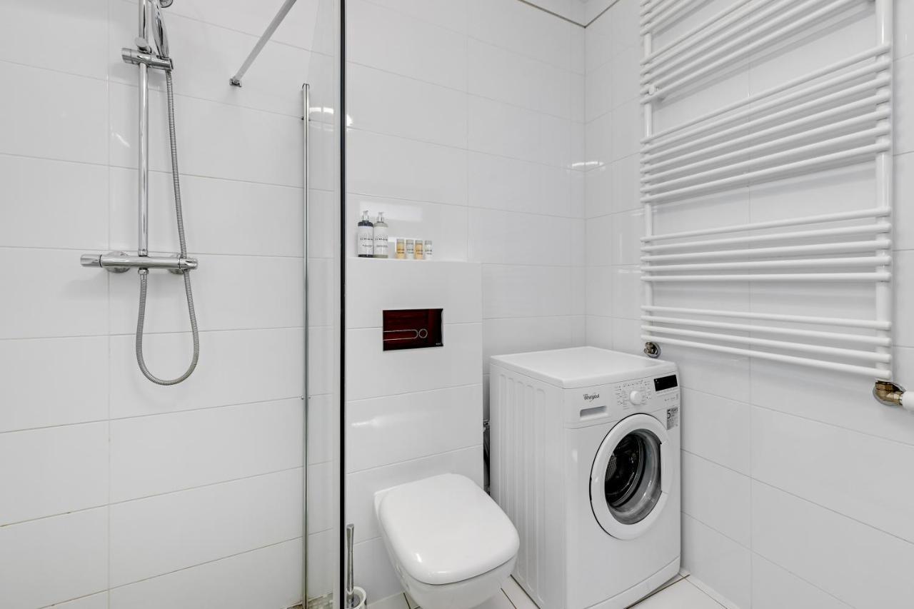 غدانسك Downtown Apartments Sadova City Center & Parking المظهر الخارجي الصورة