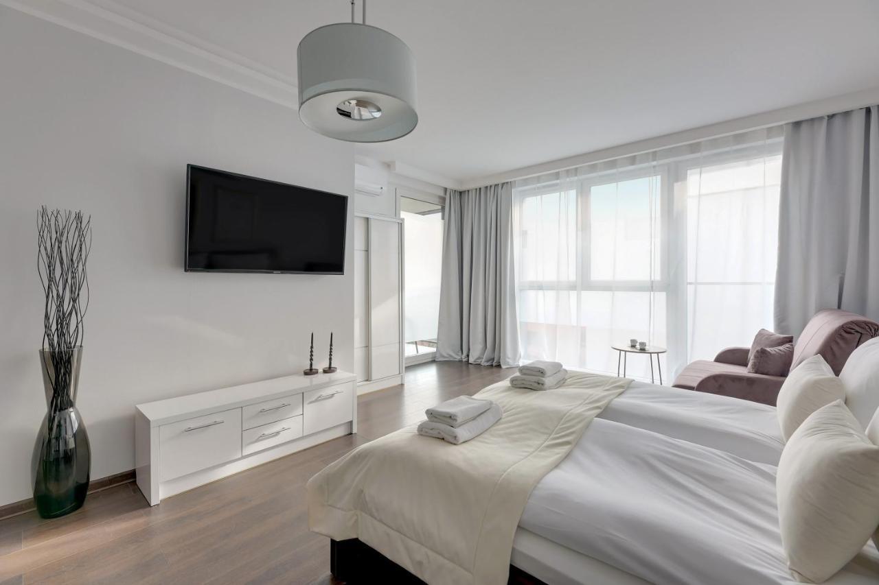 غدانسك Downtown Apartments Sadova City Center & Parking المظهر الخارجي الصورة