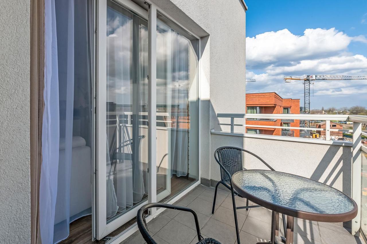 غدانسك Downtown Apartments Sadova City Center & Parking المظهر الخارجي الصورة