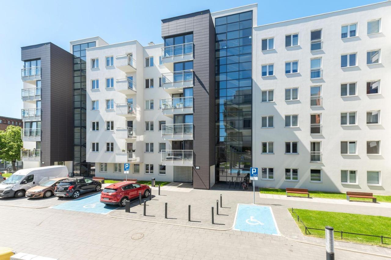 غدانسك Downtown Apartments Sadova City Center & Parking المظهر الخارجي الصورة